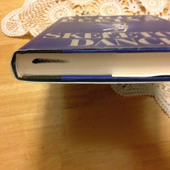 Thriller, Aaron Elkins Skeleton Dance - Picture 8 of 8